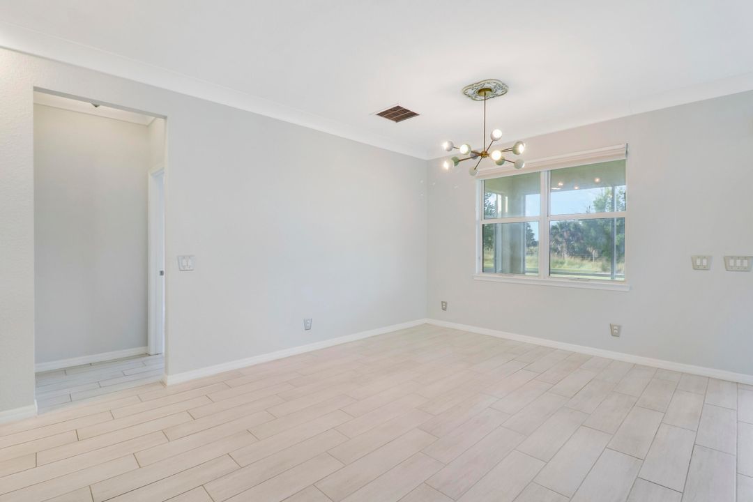 For Sale: $496,000 (2 beds, 2 baths, 2071 Square Feet)