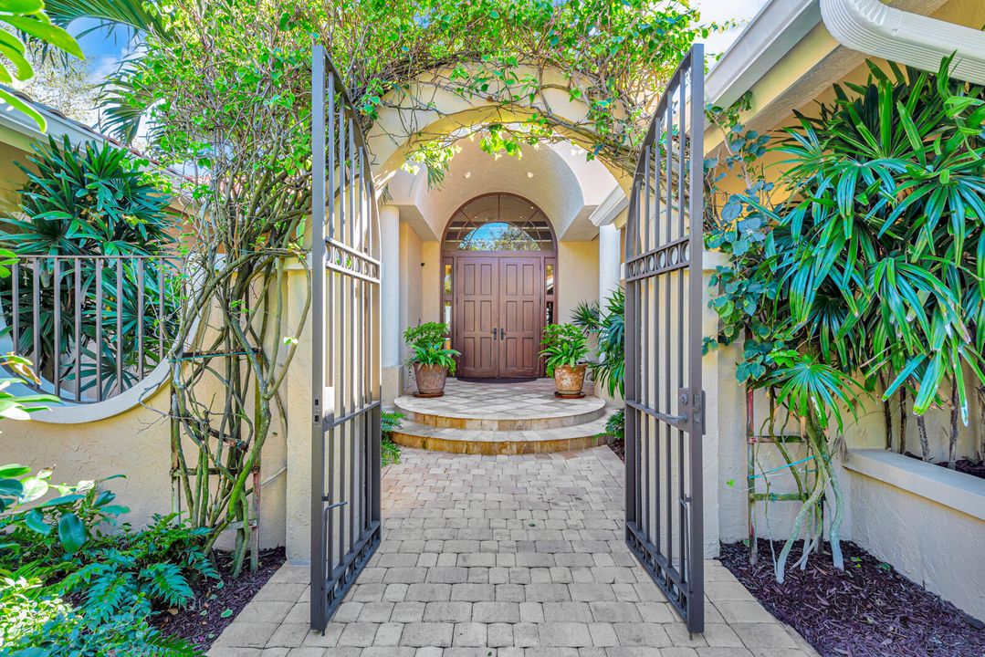 For Sale: $4,500,000 (3 beds, 4 baths, 4359 Square Feet)