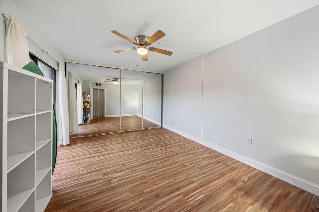 For Sale: $359,900 (2 beds, 2 baths, 1236 Square Feet)