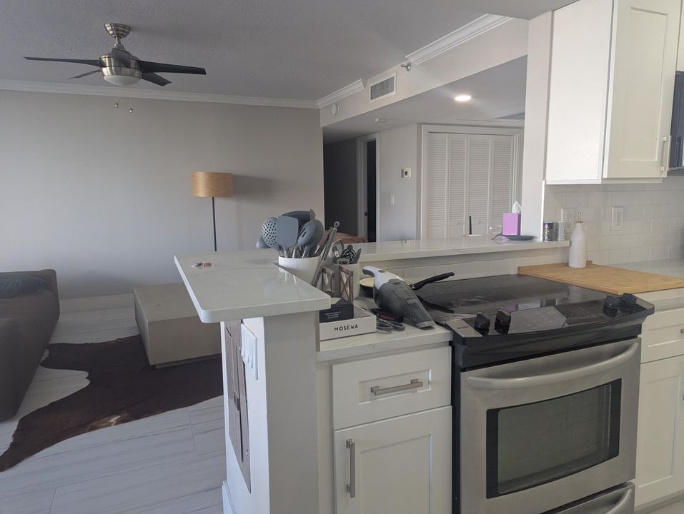 For Rent: $6,000 (2 beds, 2 baths, 1315 Square Feet)