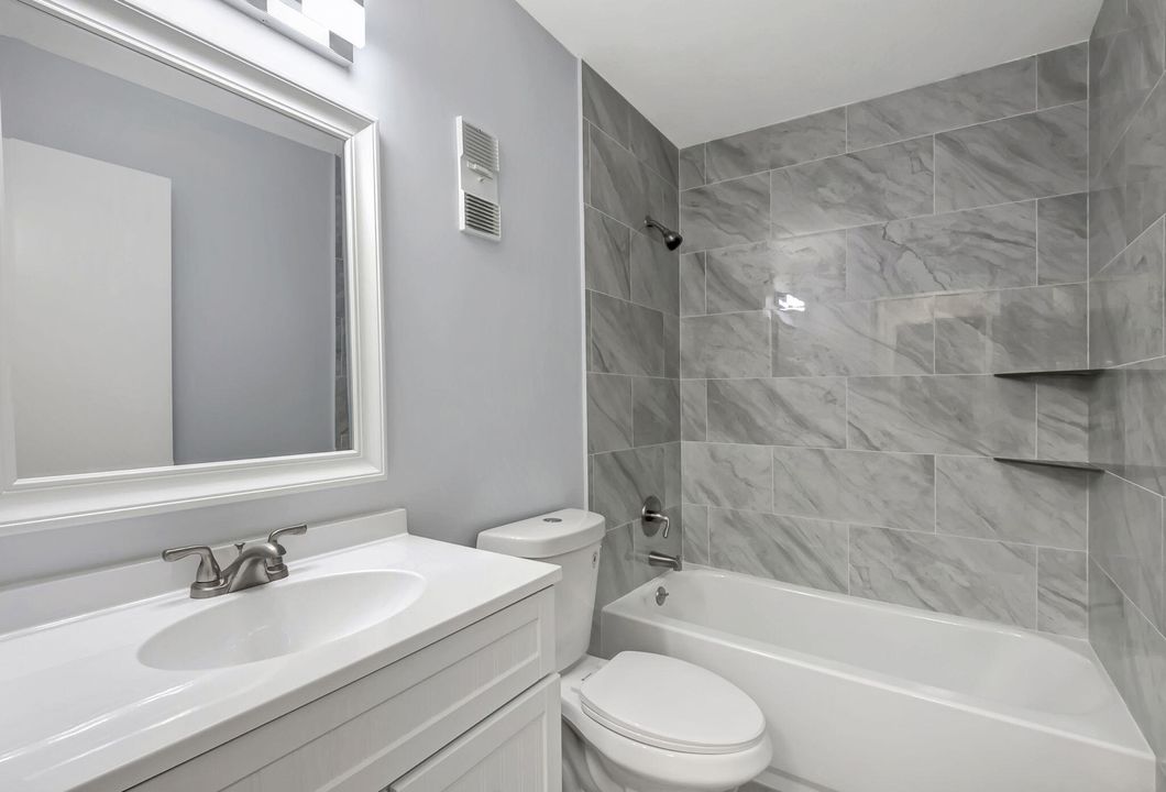 For Sale: $404,000 (2 beds, 2 baths, 1248 Square Feet)