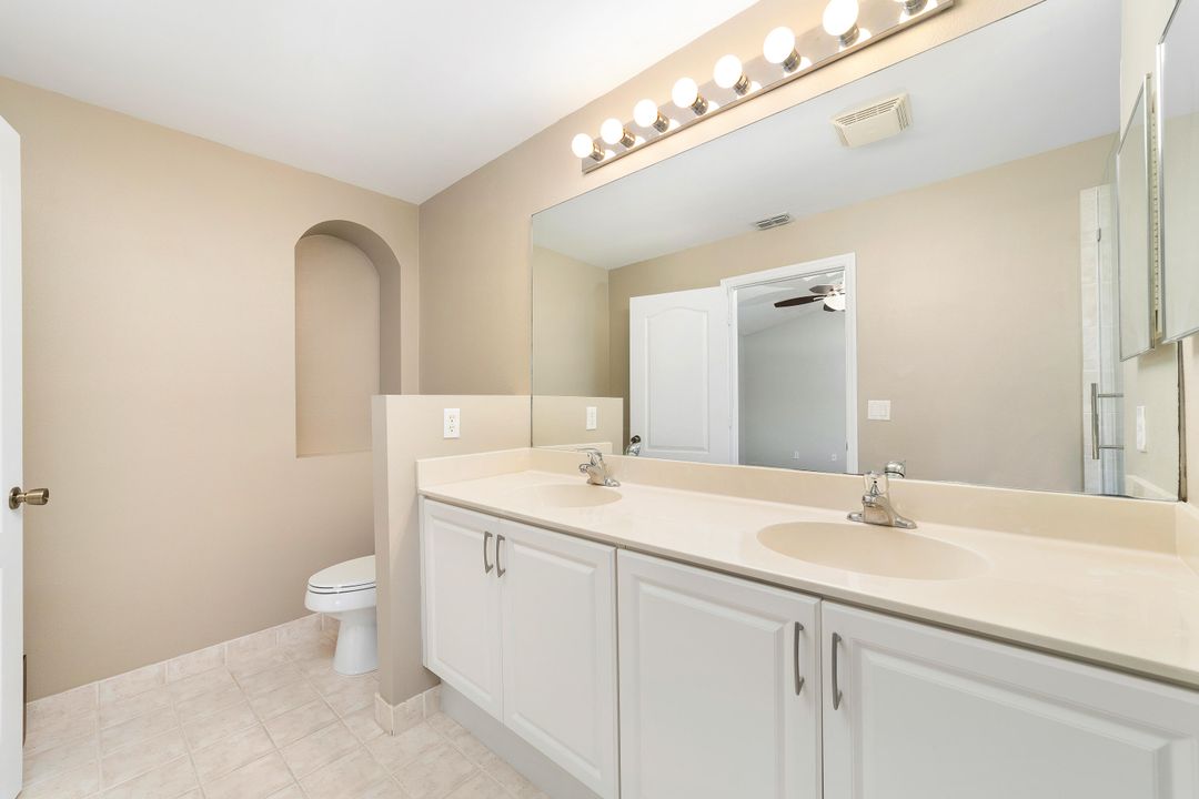 For Sale: $364,900 (2 beds, 2 baths, 1507 Square Feet)