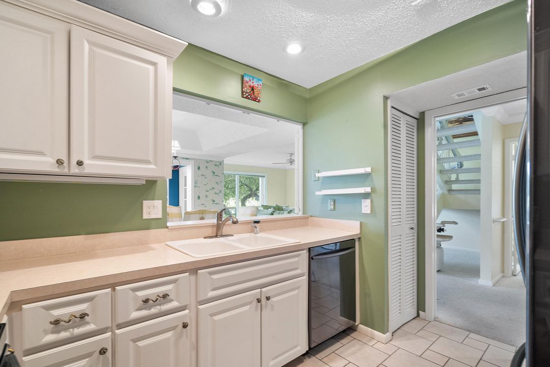 For Sale: $415,000 (3 beds, 2 baths, 2015 Square Feet)