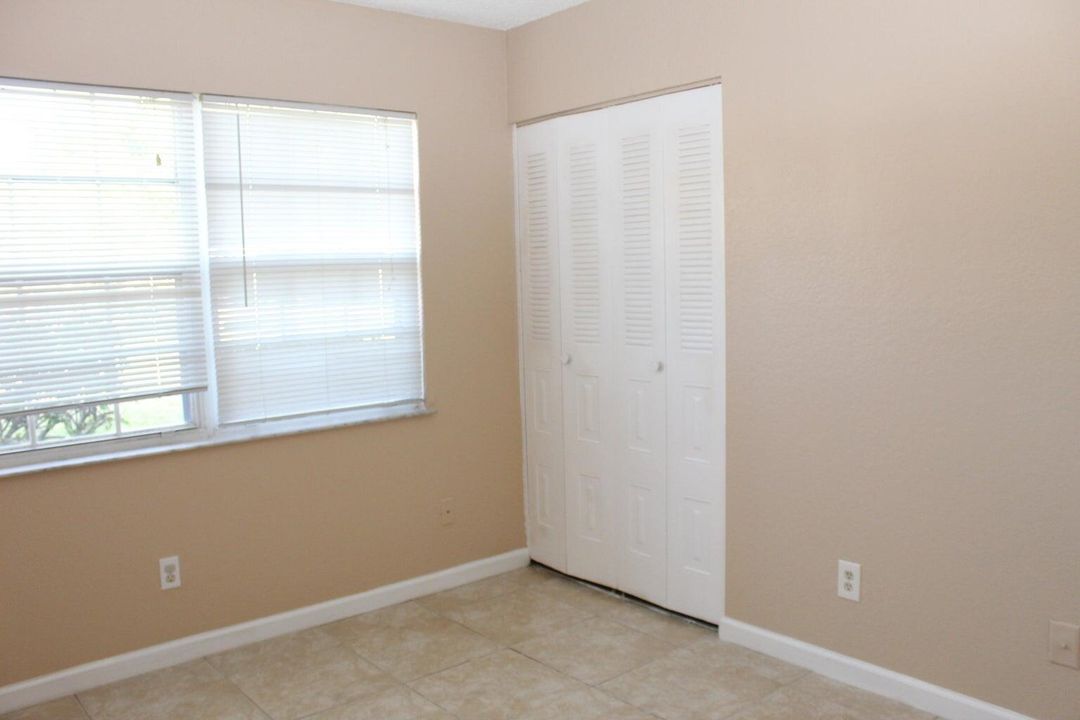 For Rent: $1,750 (2 beds, 2 baths, 782 Square Feet)