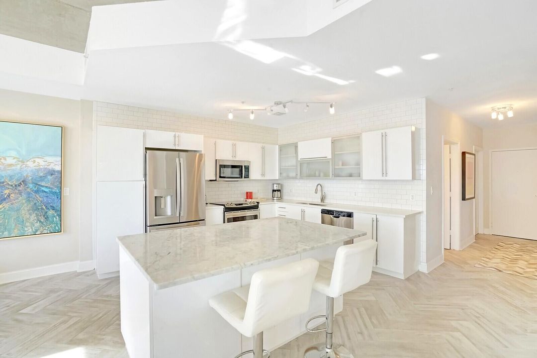 For Sale: $749,000 (2 beds, 2 baths, 1467 Square Feet)