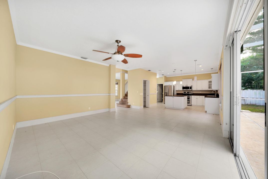 For Sale: $615,000 (4 beds, 2 baths, 2551 Square Feet)