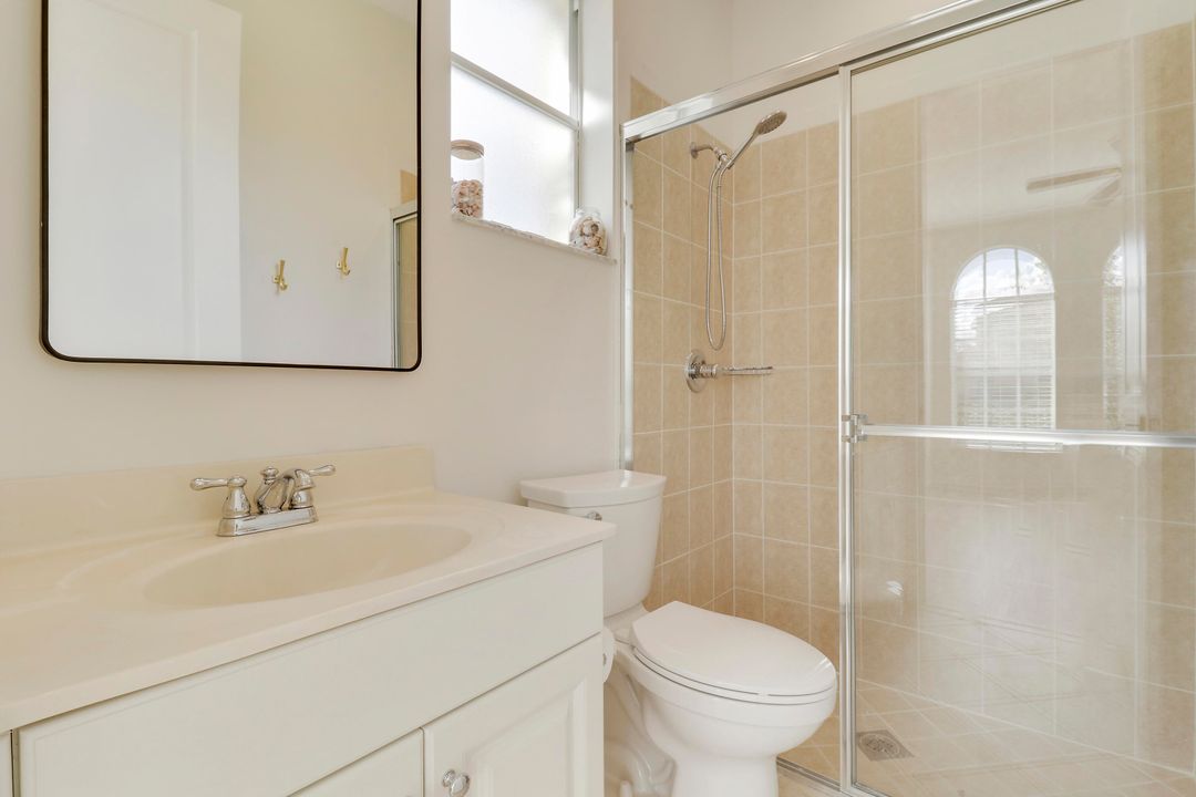 For Sale: $439,000 (2 beds, 2 baths, 2318 Square Feet)