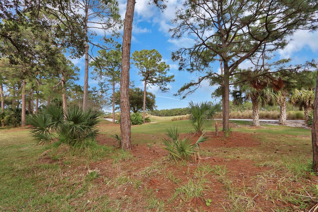 Active With Contract: $675,000 (3 beds, 2 baths, 2582 Square Feet)