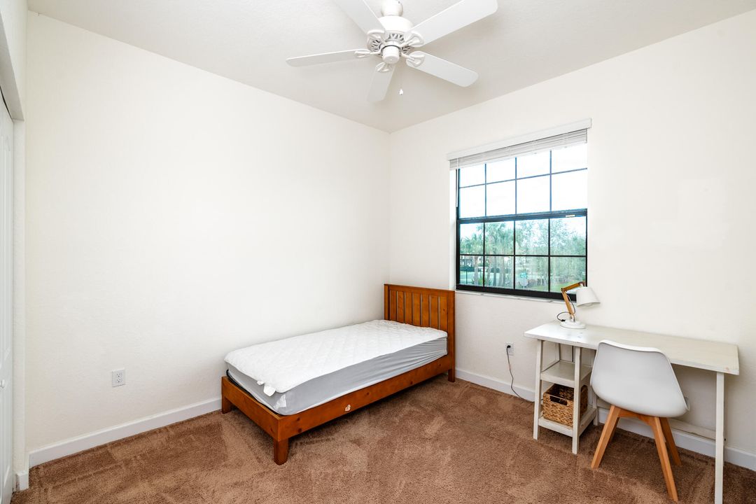 For Sale: $305,000 (3 beds, 2 baths, 1685 Square Feet)