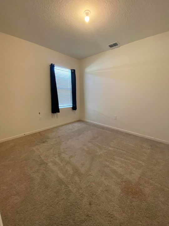 For Rent: $2,600 (3 beds, 2 baths, 1504 Square Feet)