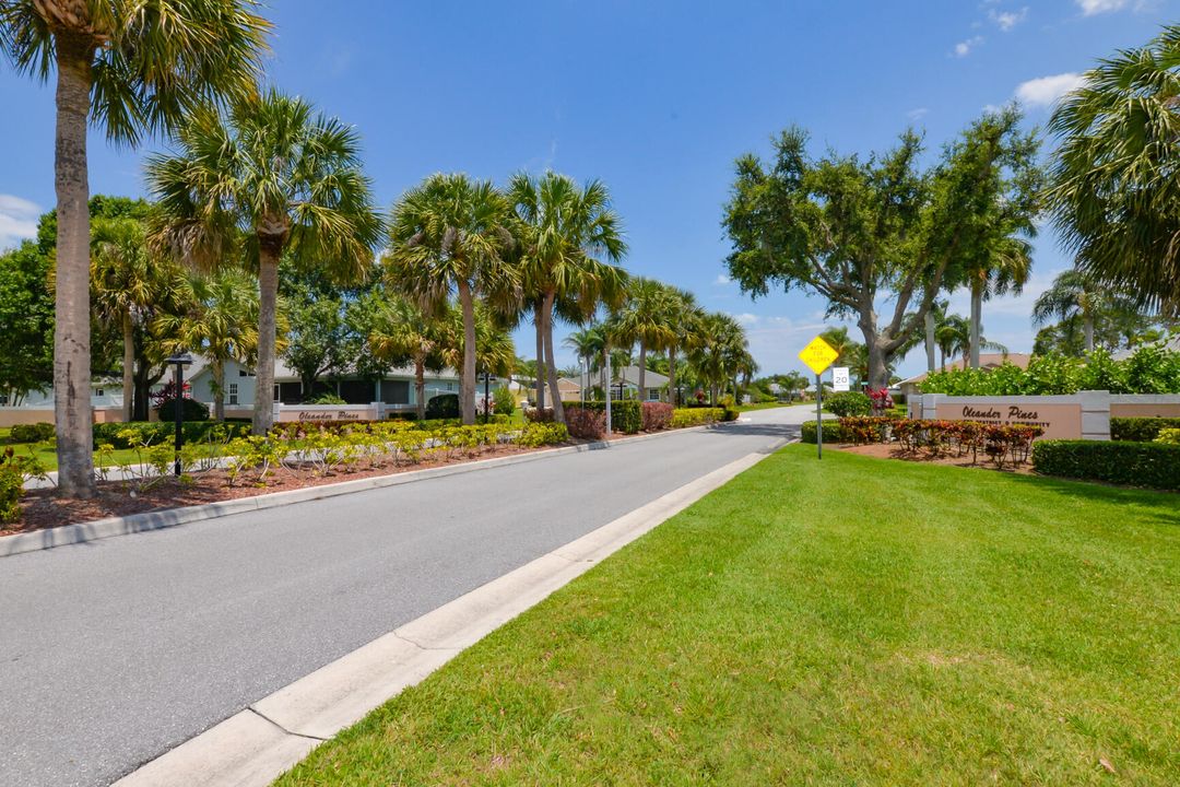 For Sale: $475,000 (3 beds, 2 baths, 1957 Square Feet)