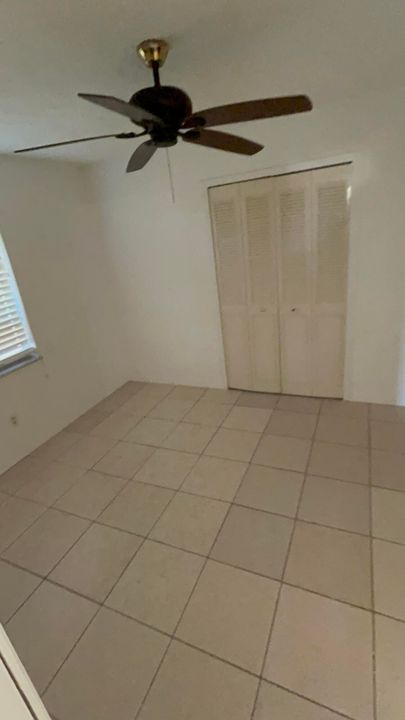 For Rent: $2,300 (3 beds, 3 baths, 1850 Square Feet)