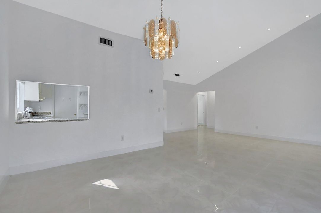 For Sale: $639,000 (3 beds, 2 baths, 1546 Square Feet)