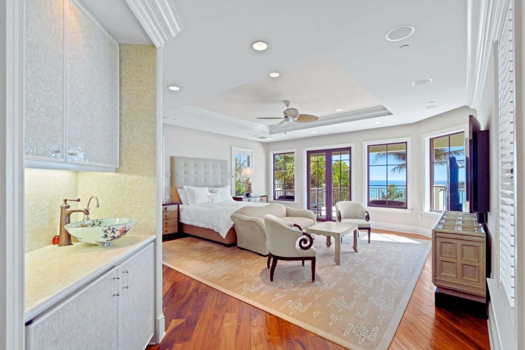 For Sale: $25,000,000 (4 beds, 4 baths, 5270 Square Feet)