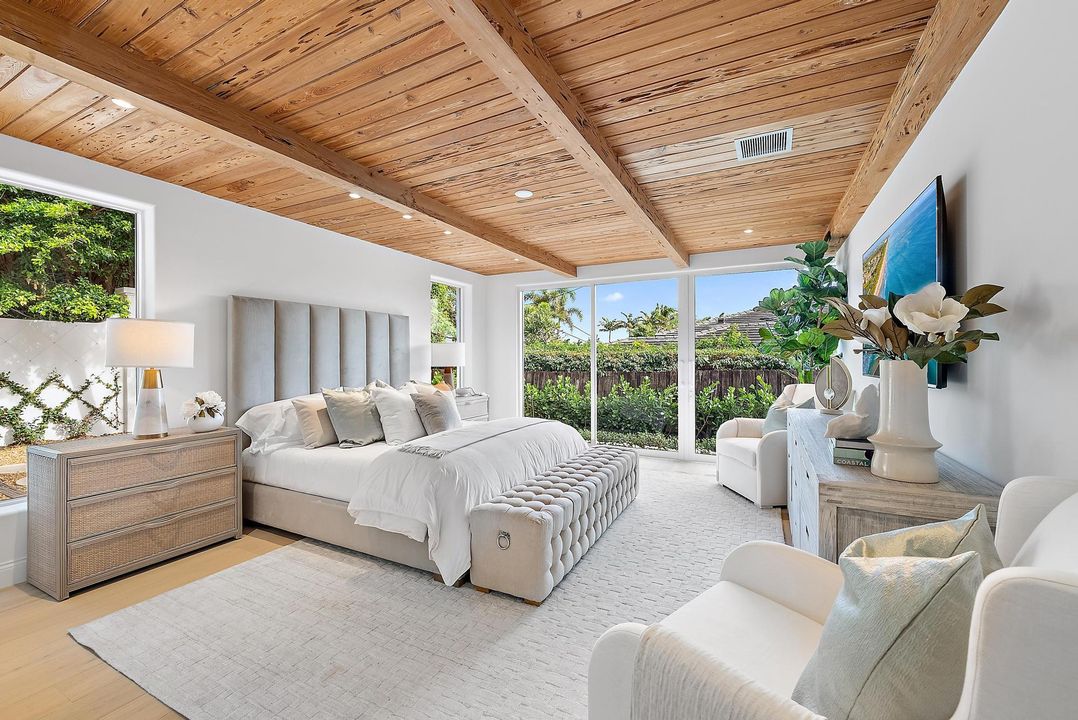 For Sale: $12,900,000 (4 beds, 4 baths, 3283 Square Feet)