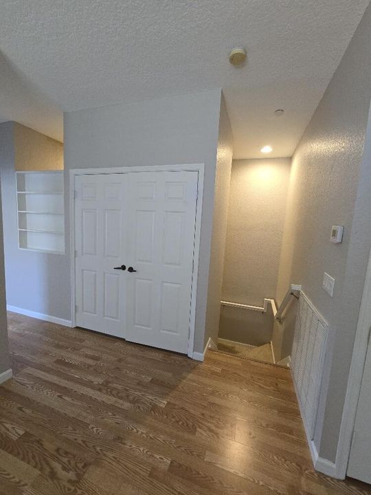 For Rent: $2,600 (4 beds, 3 baths, 1699 Square Feet)