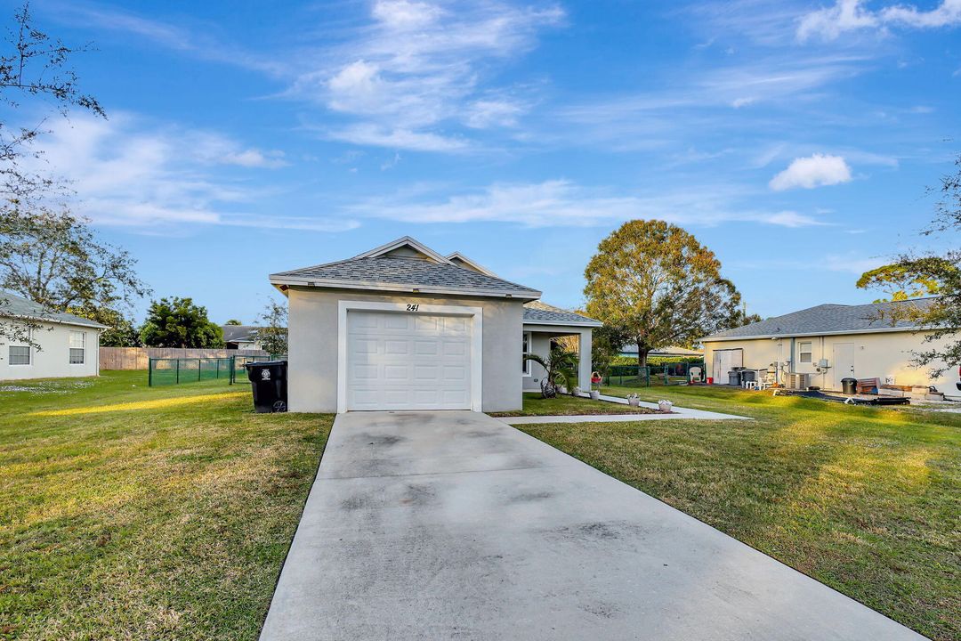 For Sale: $380,000 (3 beds, 2 baths, 1280 Square Feet)