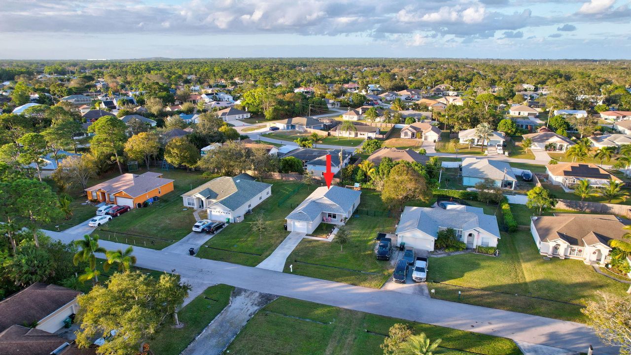 For Sale: $380,000 (3 beds, 2 baths, 1280 Square Feet)