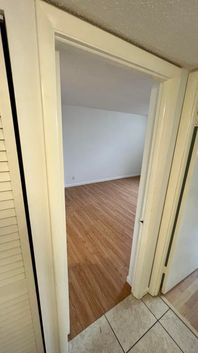 В аренду: $1,975 (2 спален, 2 ванн, 1133 Квадратных фут)