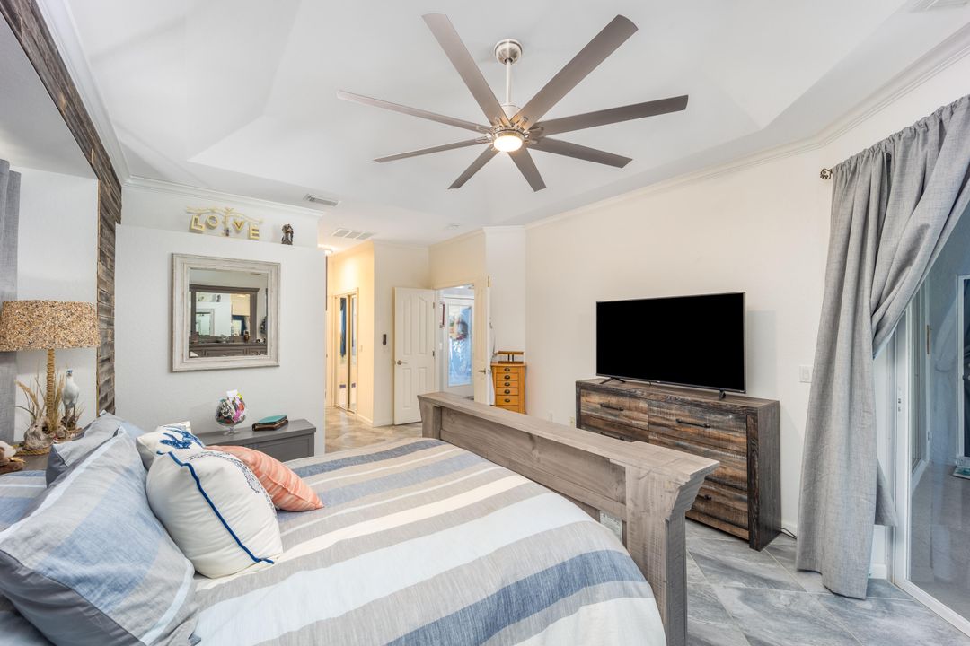 For Sale: $645,000 (3 beds, 2 baths, 2240 Square Feet)