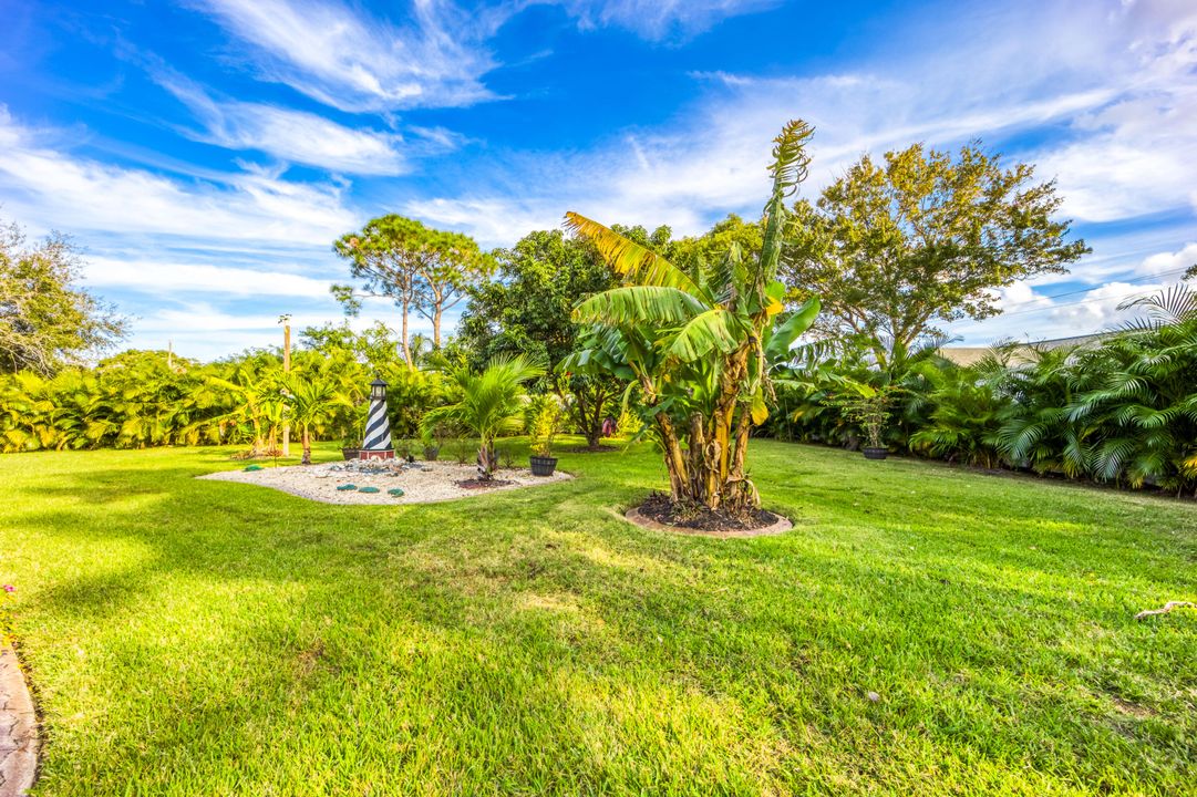 For Sale: $645,000 (3 beds, 2 baths, 2240 Square Feet)