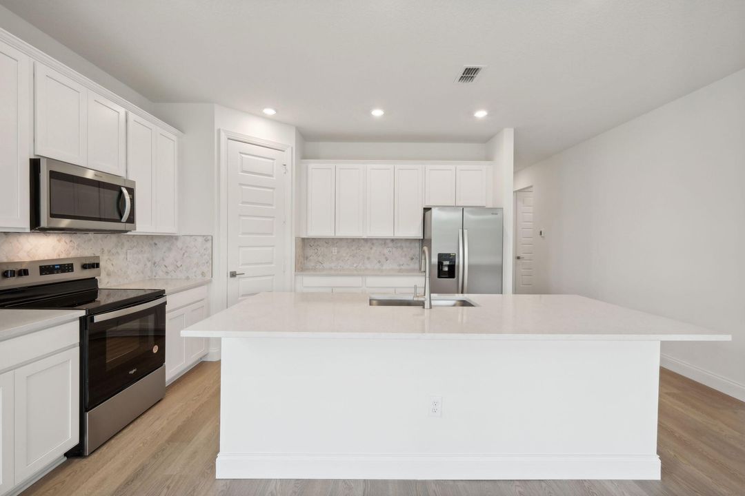 For Sale: $458,430 (4 beds, 2 baths, 1908 Square Feet)