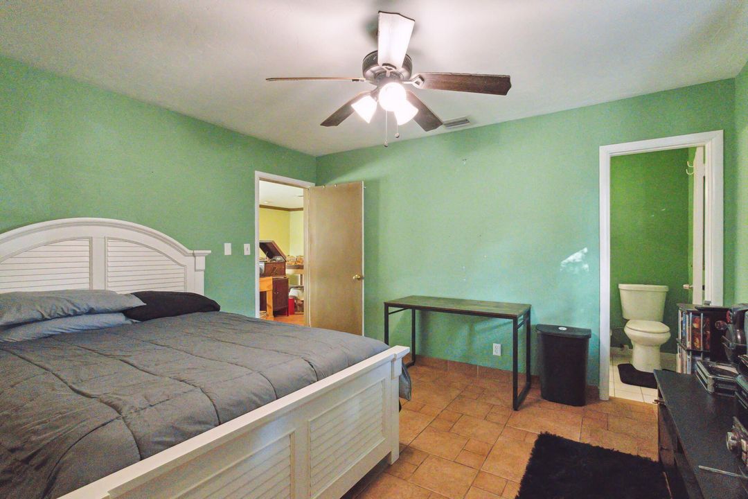 For Sale: $550,000 (3 beds, 2 baths, 2084 Square Feet)