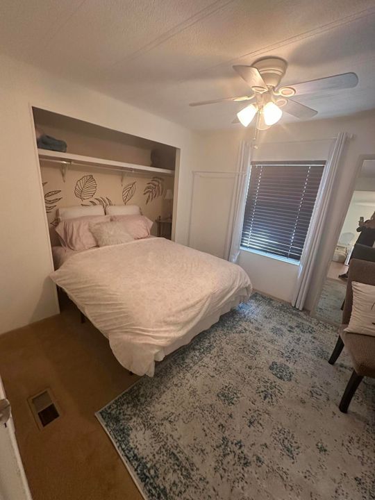 For Rent: $2,000 (2 beds, 2 baths, 840 Square Feet)