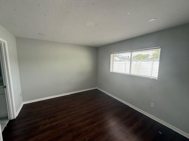 For Rent: $2,400 (2 beds, 2 baths, 1422 Square Feet)