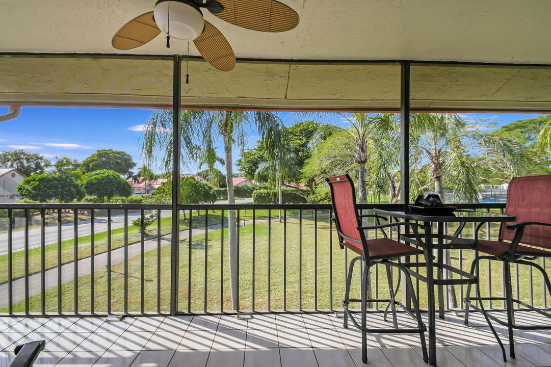 For Sale: $375,000 (3 beds, 2 baths, 1620 Square Feet)