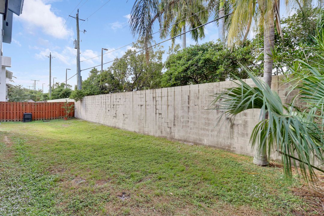 For Sale: $410,000 (3 beds, 2 baths, 1500 Square Feet)