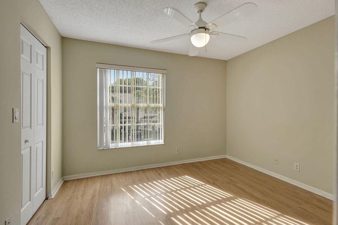 For Rent: $2,100 (2 beds, 2 baths, 1104 Square Feet)