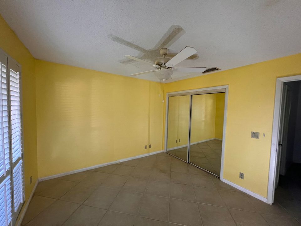 For Sale: $309,000 (2 beds, 2 baths, 1376 Square Feet)