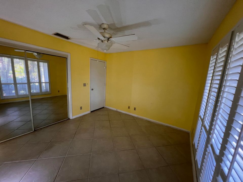 For Sale: $309,000 (2 beds, 2 baths, 1376 Square Feet)