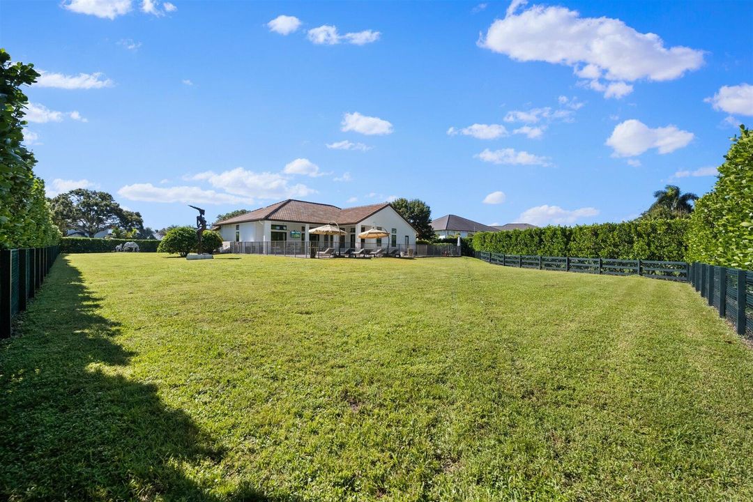 For Sale: $3,749,500 (3 beds, 3 baths, 2704 Square Feet)