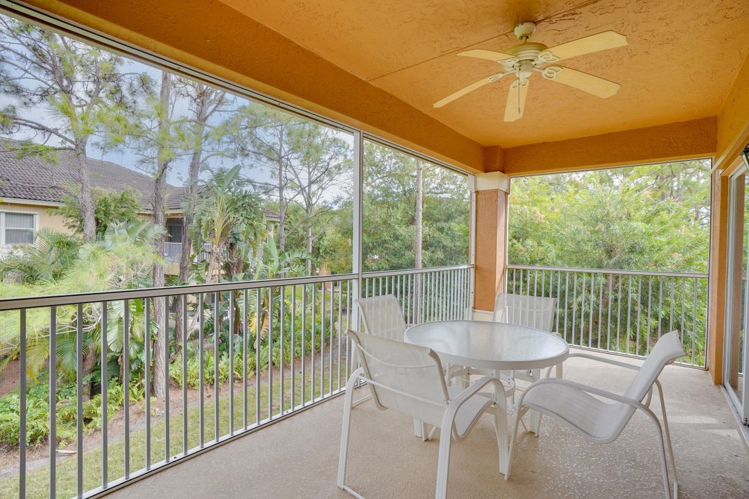 For Sale: $329,800 (2 beds, 2 baths, 1312 Square Feet)