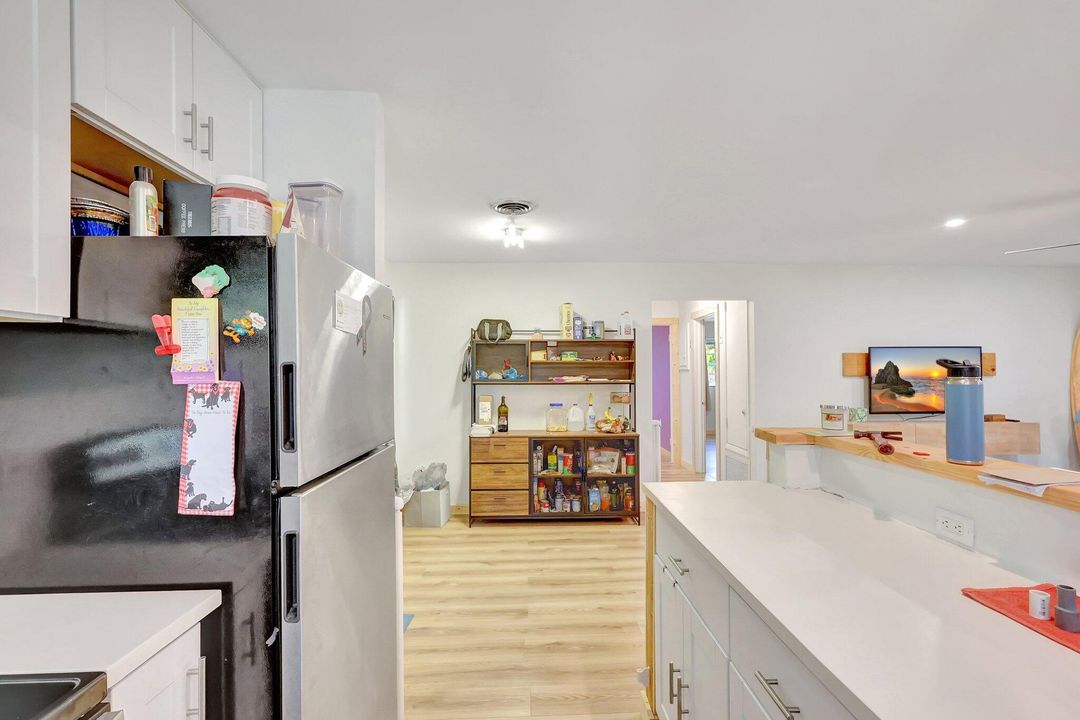 For Sale: $289,000 (2 beds, 2 baths, 1144 Square Feet)