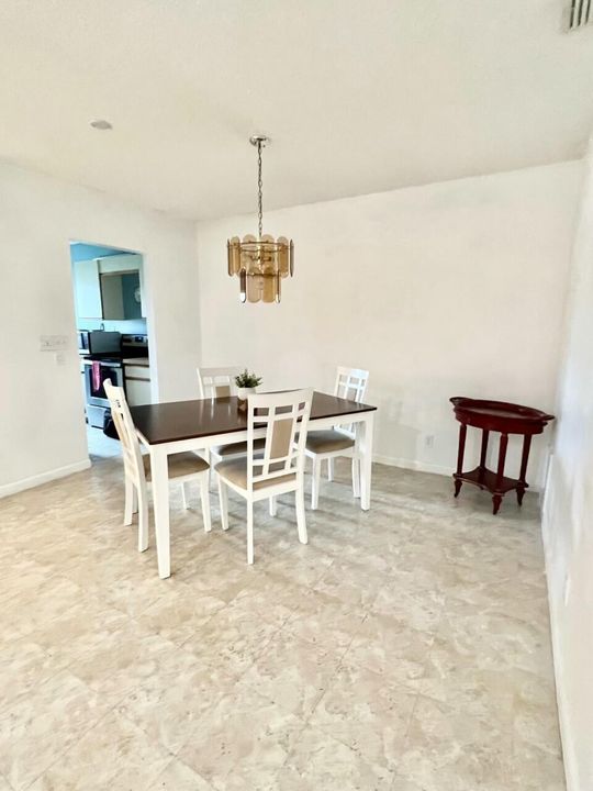 En Venta: $149,000 (1 camas, 2 baños, 1092 Pies cuadrados)