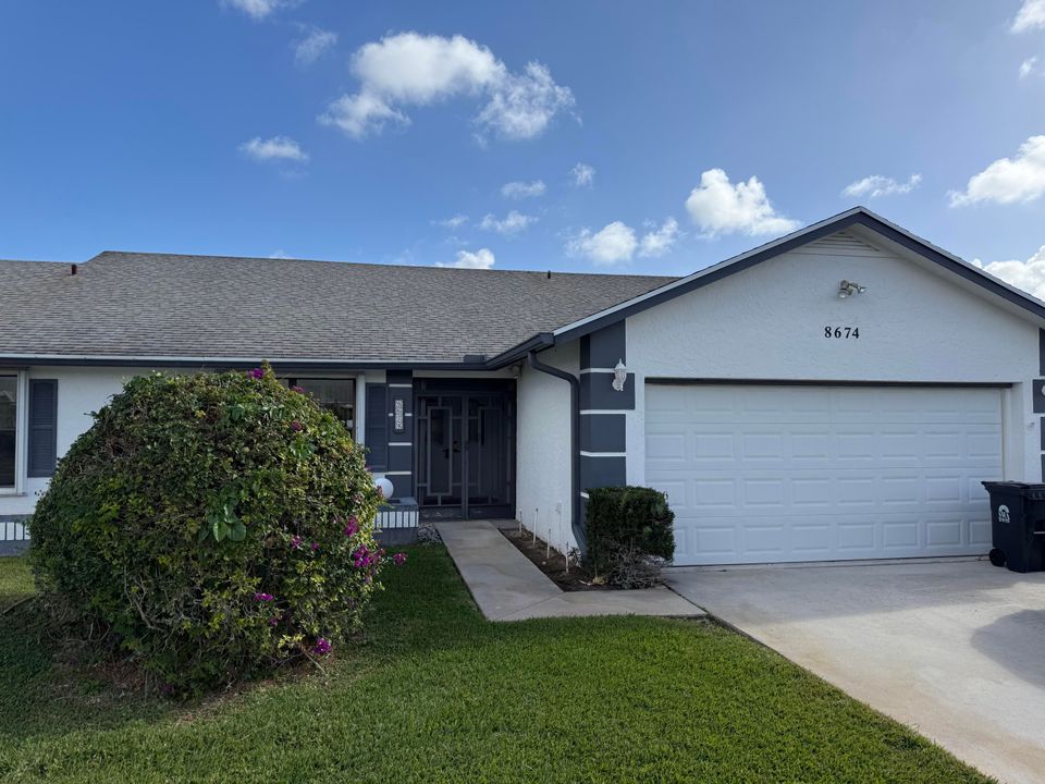 For Sale: $499,900 (3 beds, 2 baths, 1784 Square Feet)