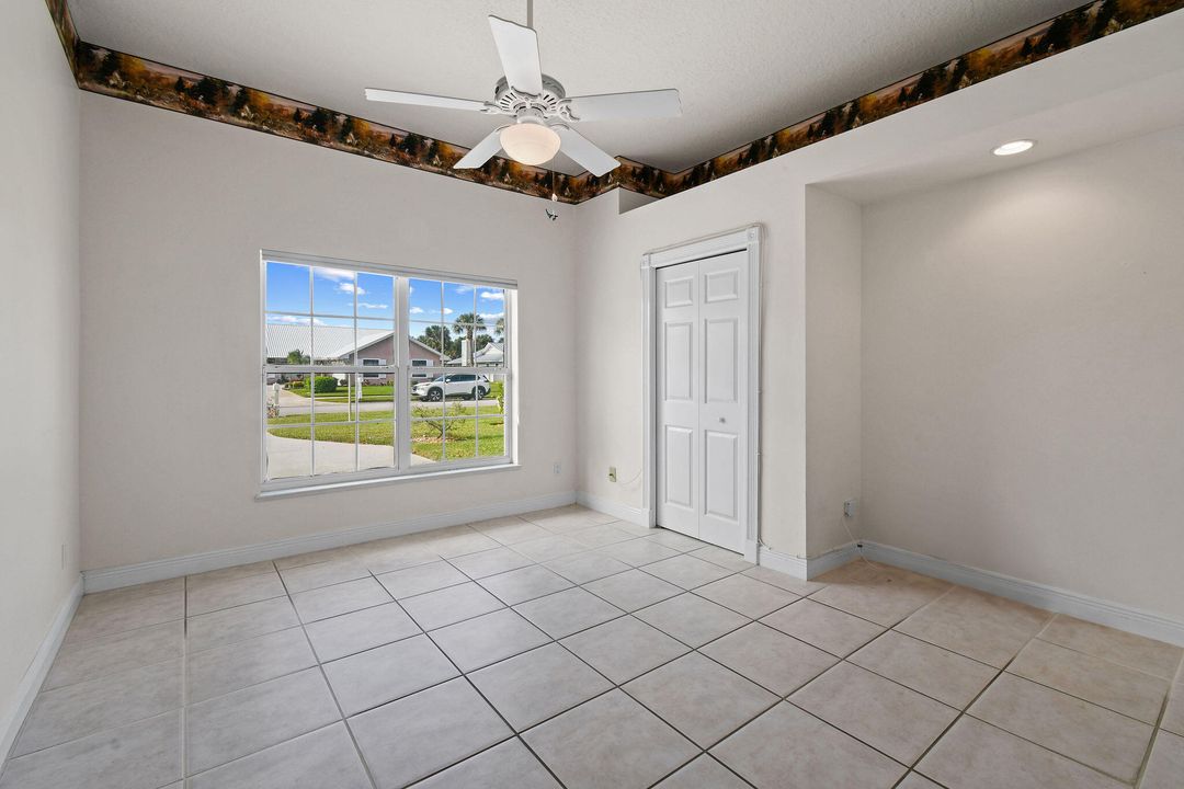 For Sale: $529,000 (4 beds, 2 baths, 2906 Square Feet)