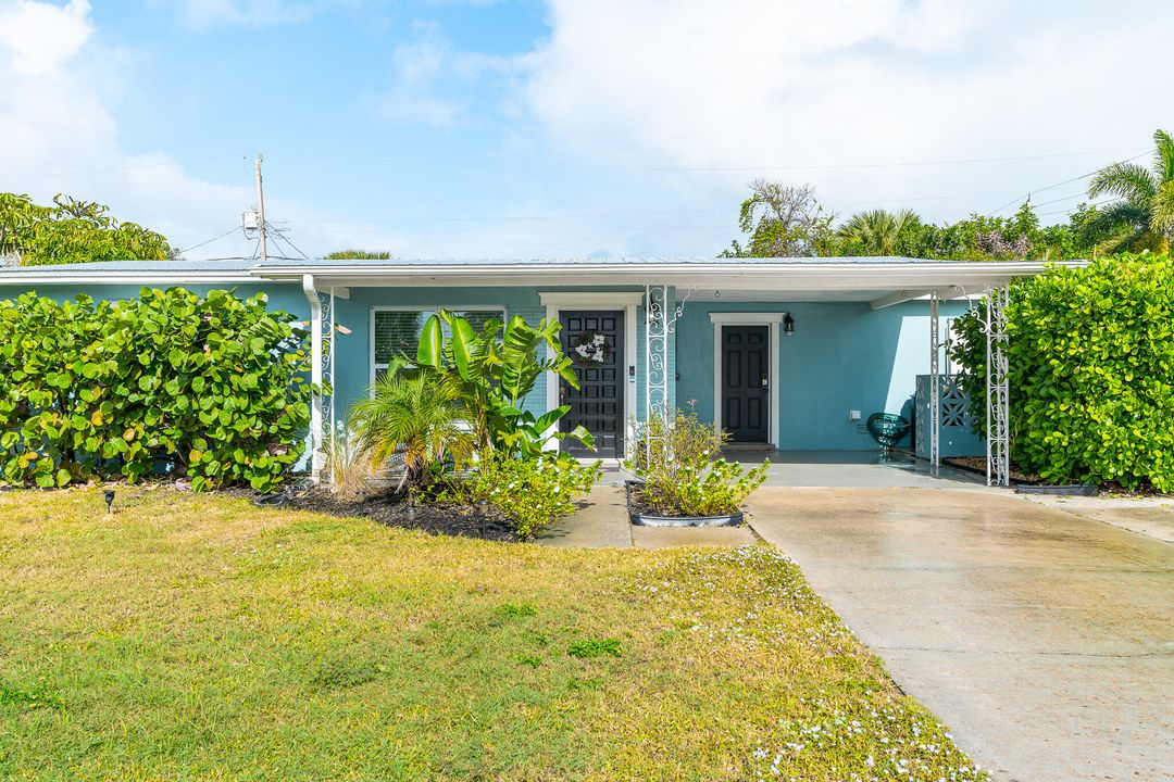 For Sale: $469,000 (3 beds, 2 baths, 1418 Square Feet)