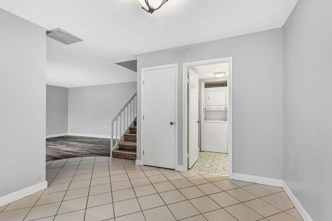 For Sale: $459,900 (3 beds, 2 baths, 1596 Square Feet)