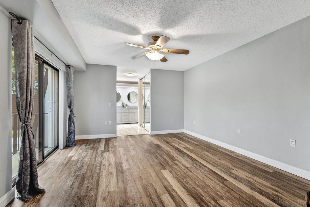 For Sale: $459,900 (3 beds, 2 baths, 1596 Square Feet)