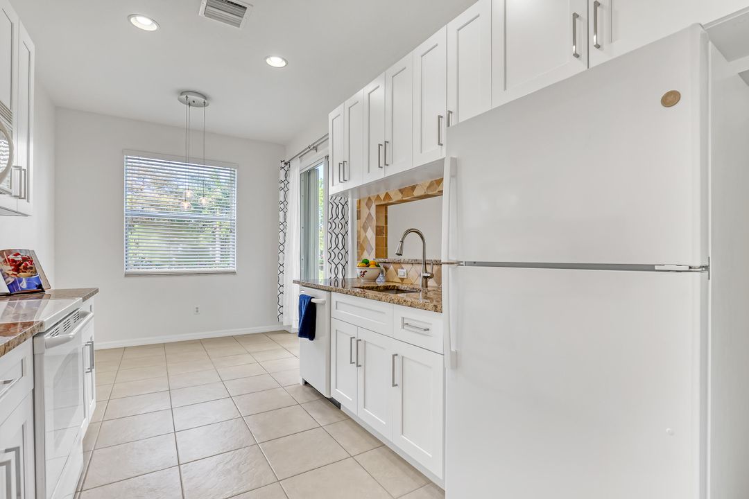 For Sale: $384,900 (3 beds, 2 baths, 1482 Square Feet)