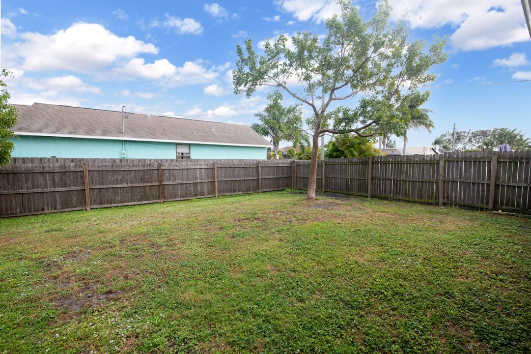 For Sale: $529,000 (4 beds, 3 baths, 2269 Square Feet)