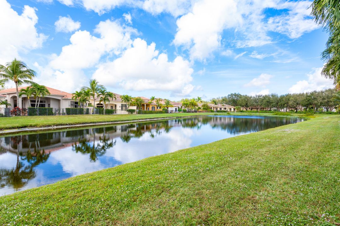 For Sale: $1,499,999 (4 beds, 3 baths, 3262 Square Feet)