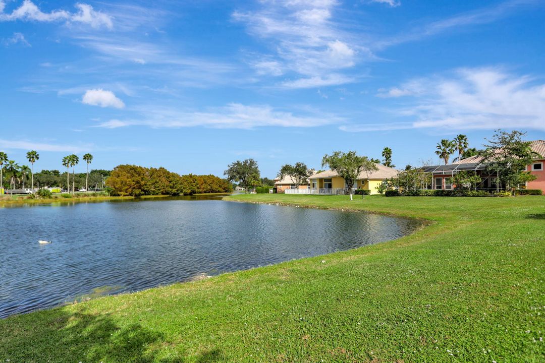 For Sale: $1,600,000 (4 beds, 3 baths, 3468 Square Feet)