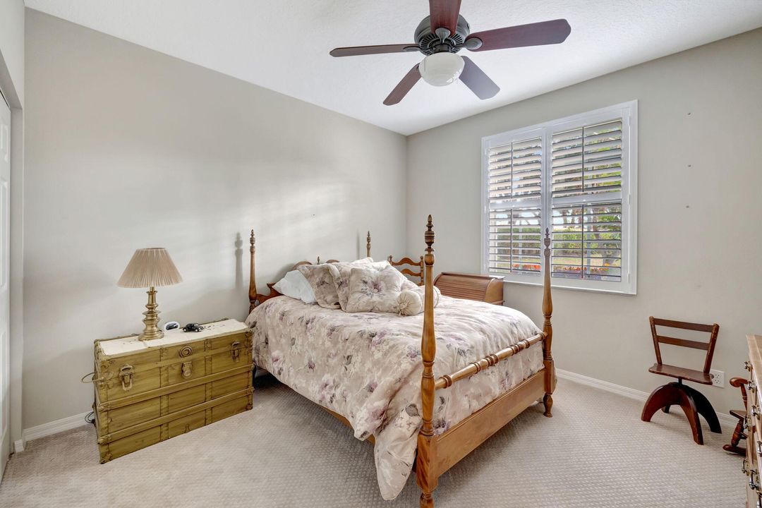 For Sale: $500,000 (3 beds, 2 baths, 2098 Square Feet)