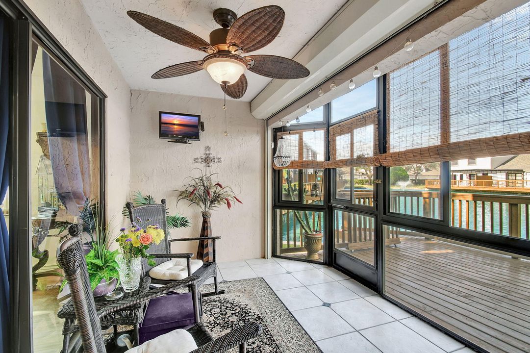 For Sale: $385,000 (2 beds, 2 baths, 1418 Square Feet)