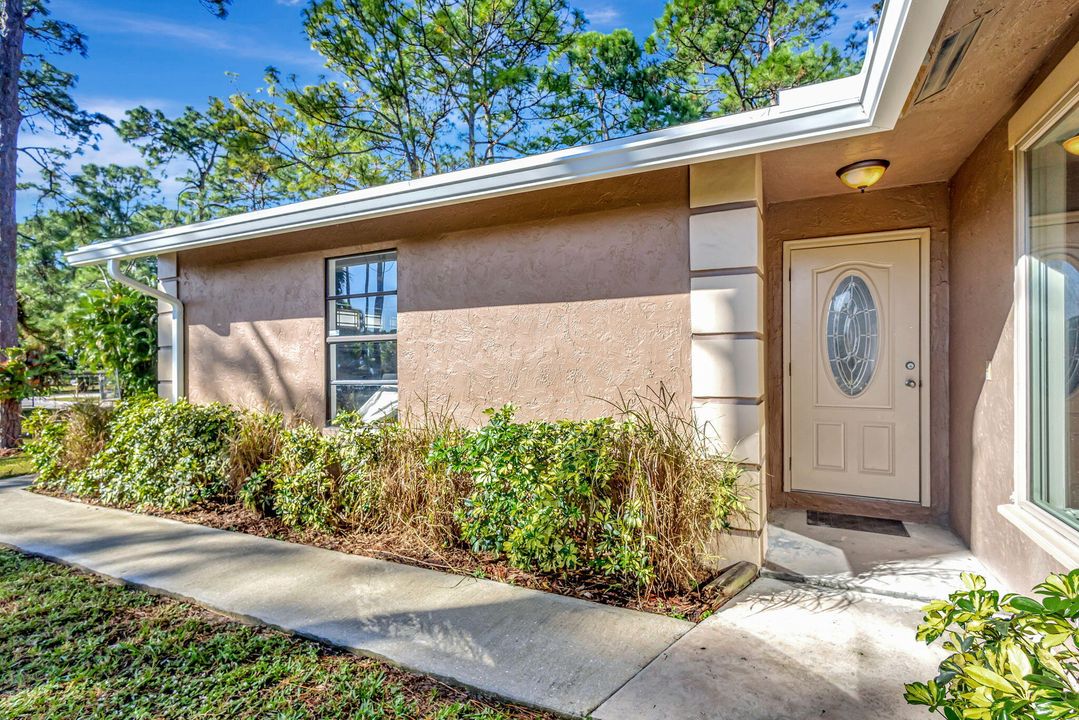 For Sale: $685,000 (3 beds, 2 baths, 1408 Square Feet)